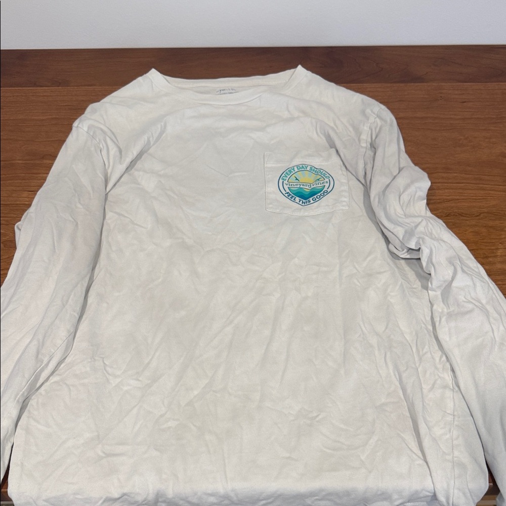 Men’s vineyard vines long sleeve tshirt size medium